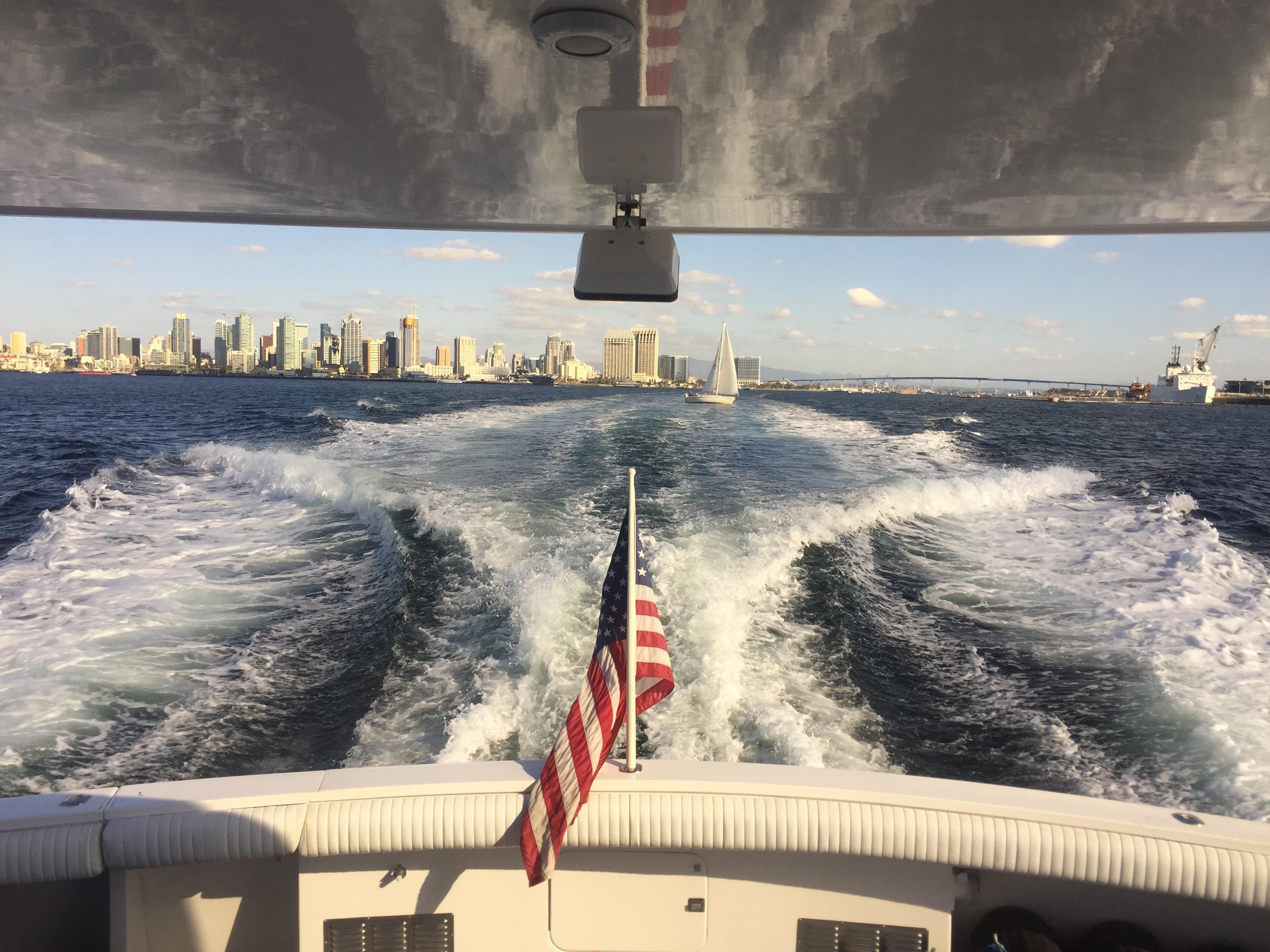 1988 Knight & Carver Custom Motoryacht - 8