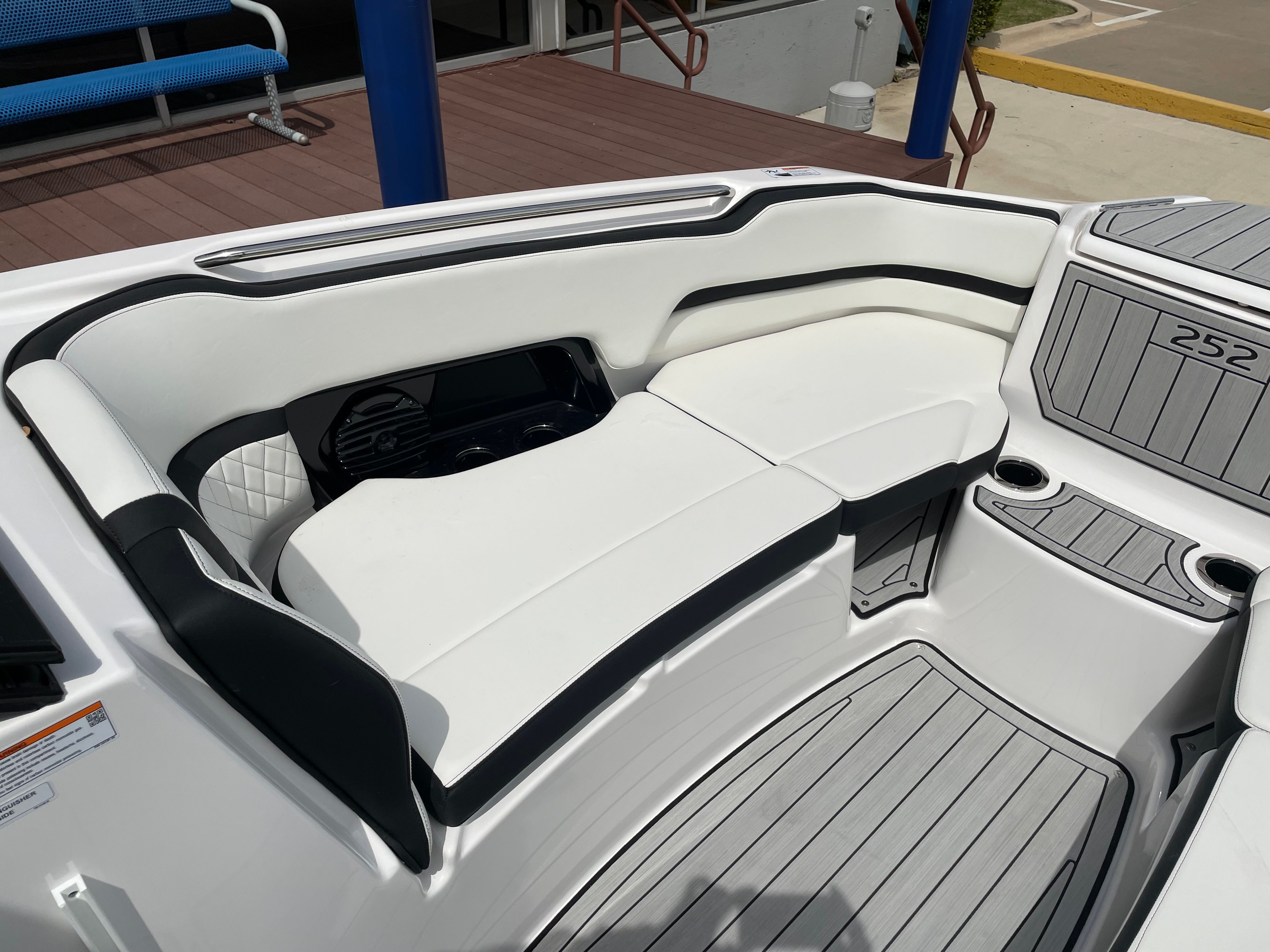 2026 YAMAHA 252 SD - Image 36