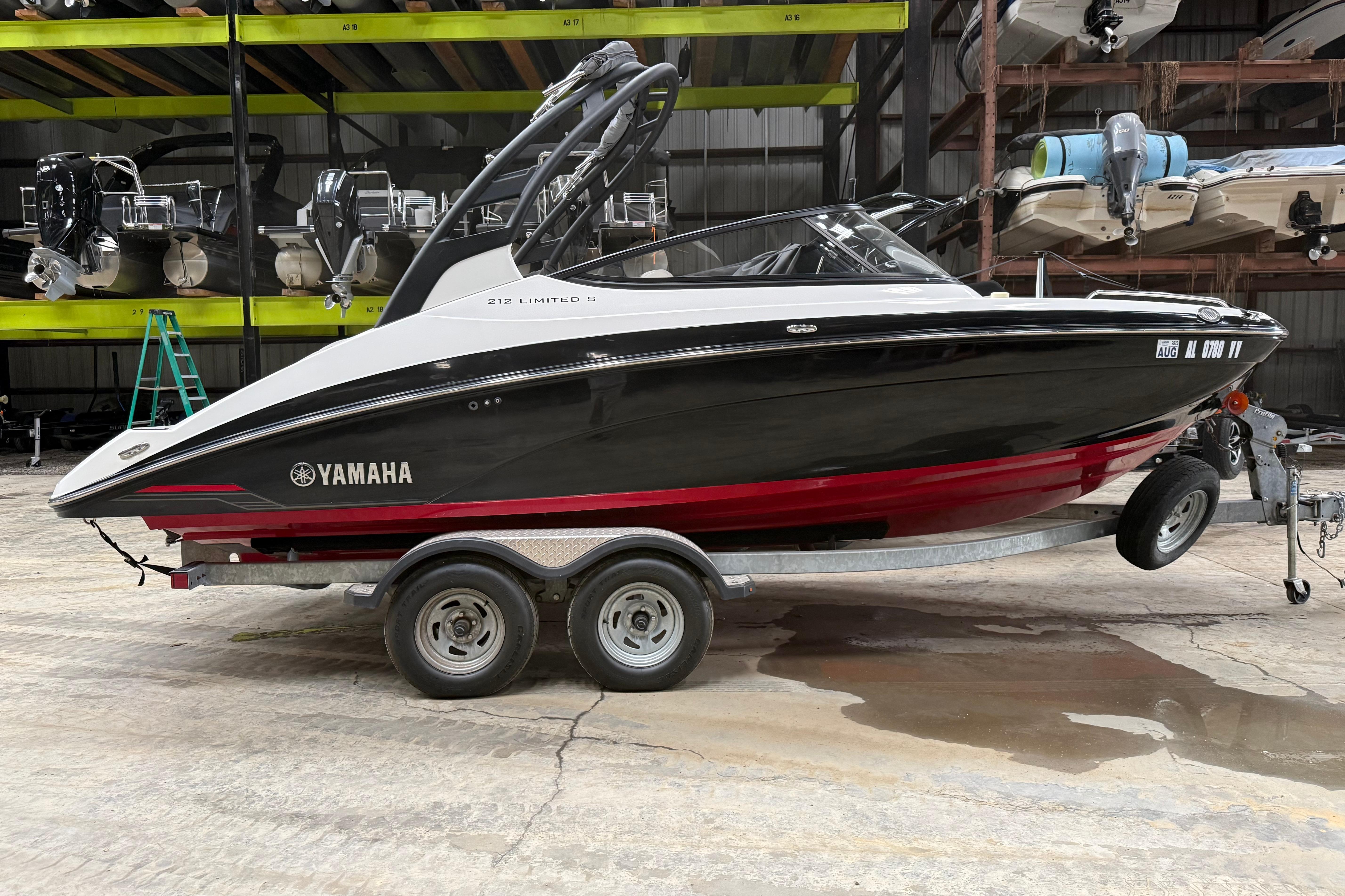 2018 Yamaha Boats 212 Limited S