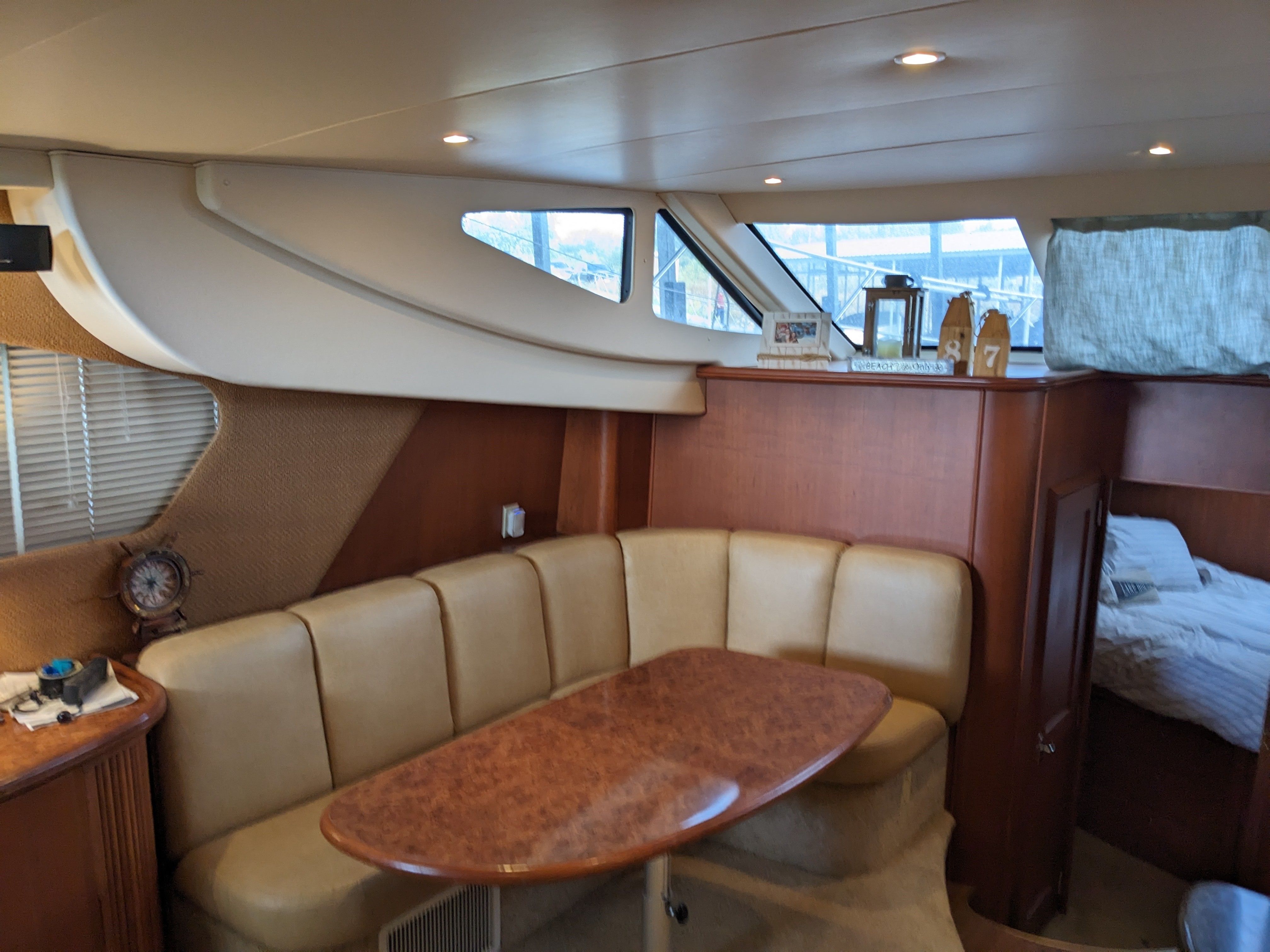 2006 Silverton 39 Motor Yacht - 18
