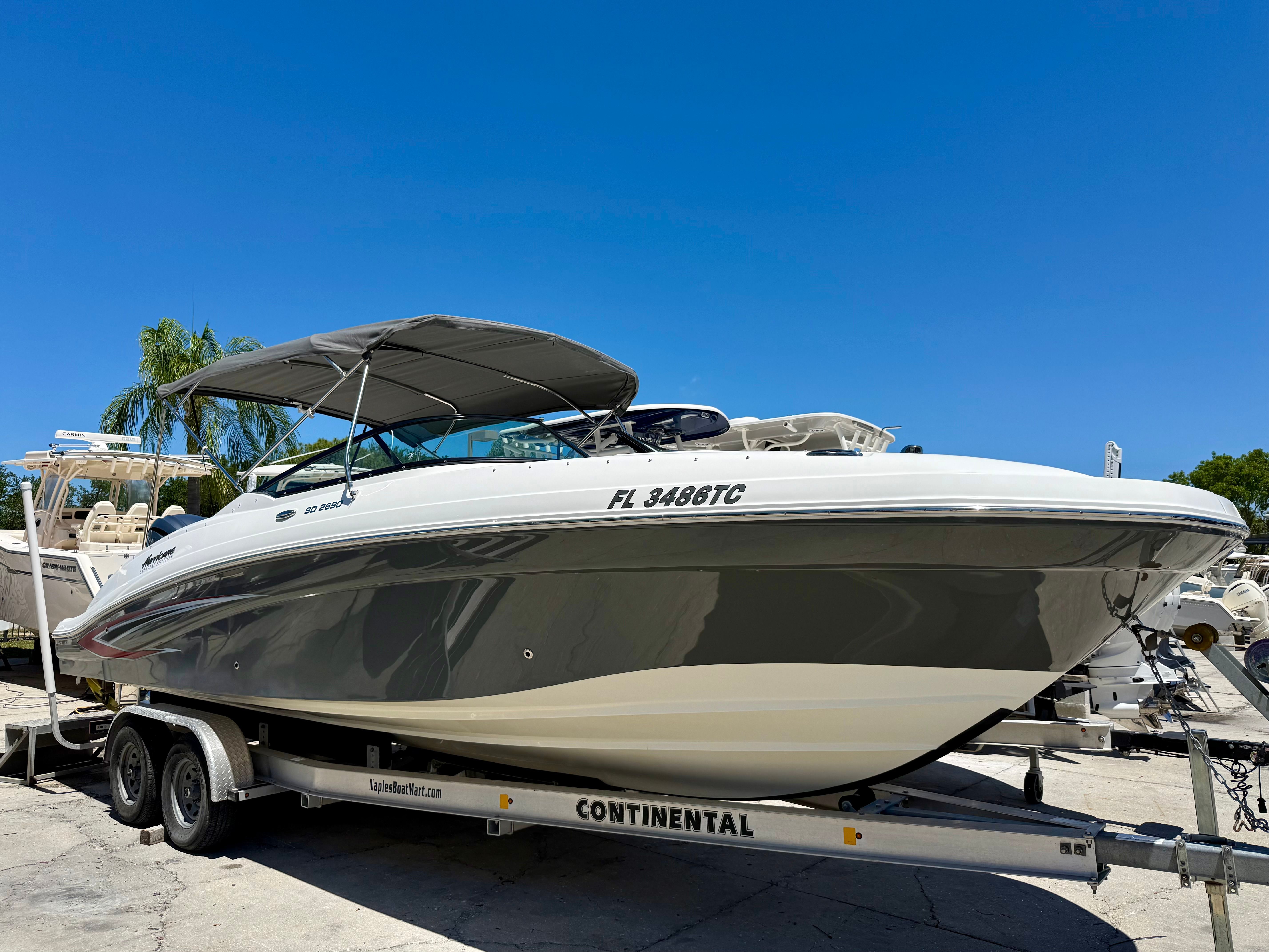 2021 Hurricane sundeck 2690