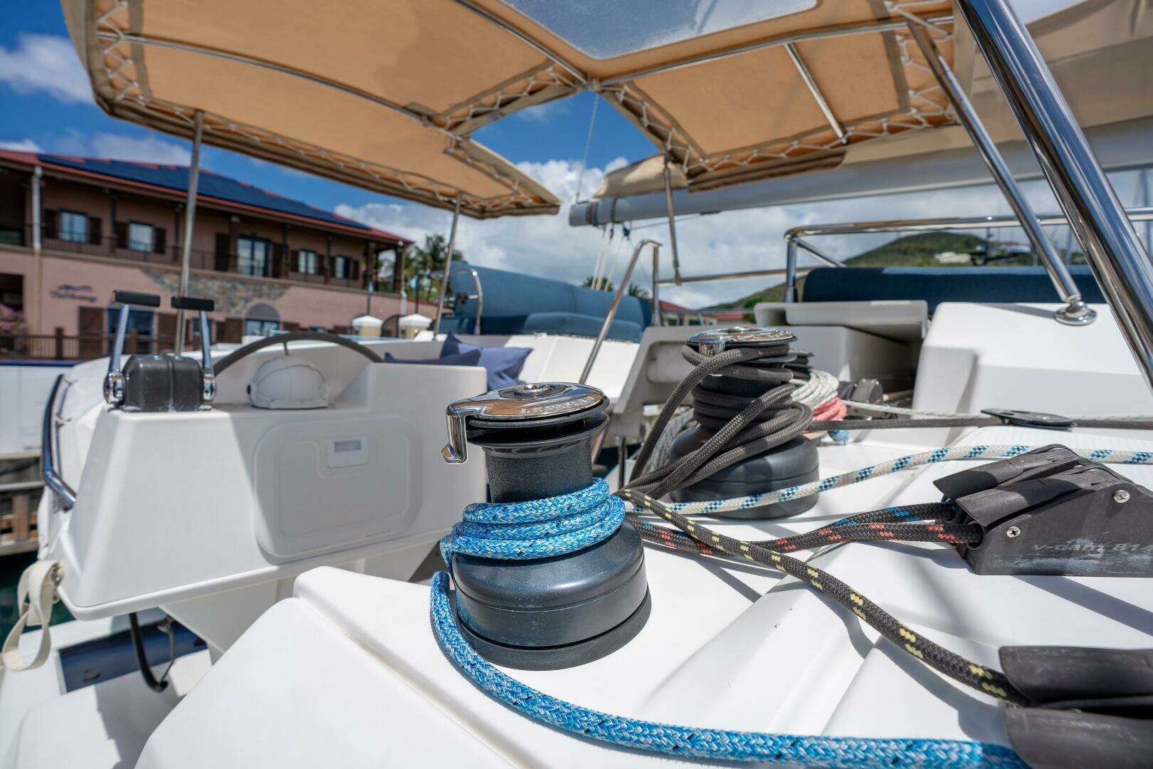 2020 Fountaine Pajot — - Image 16