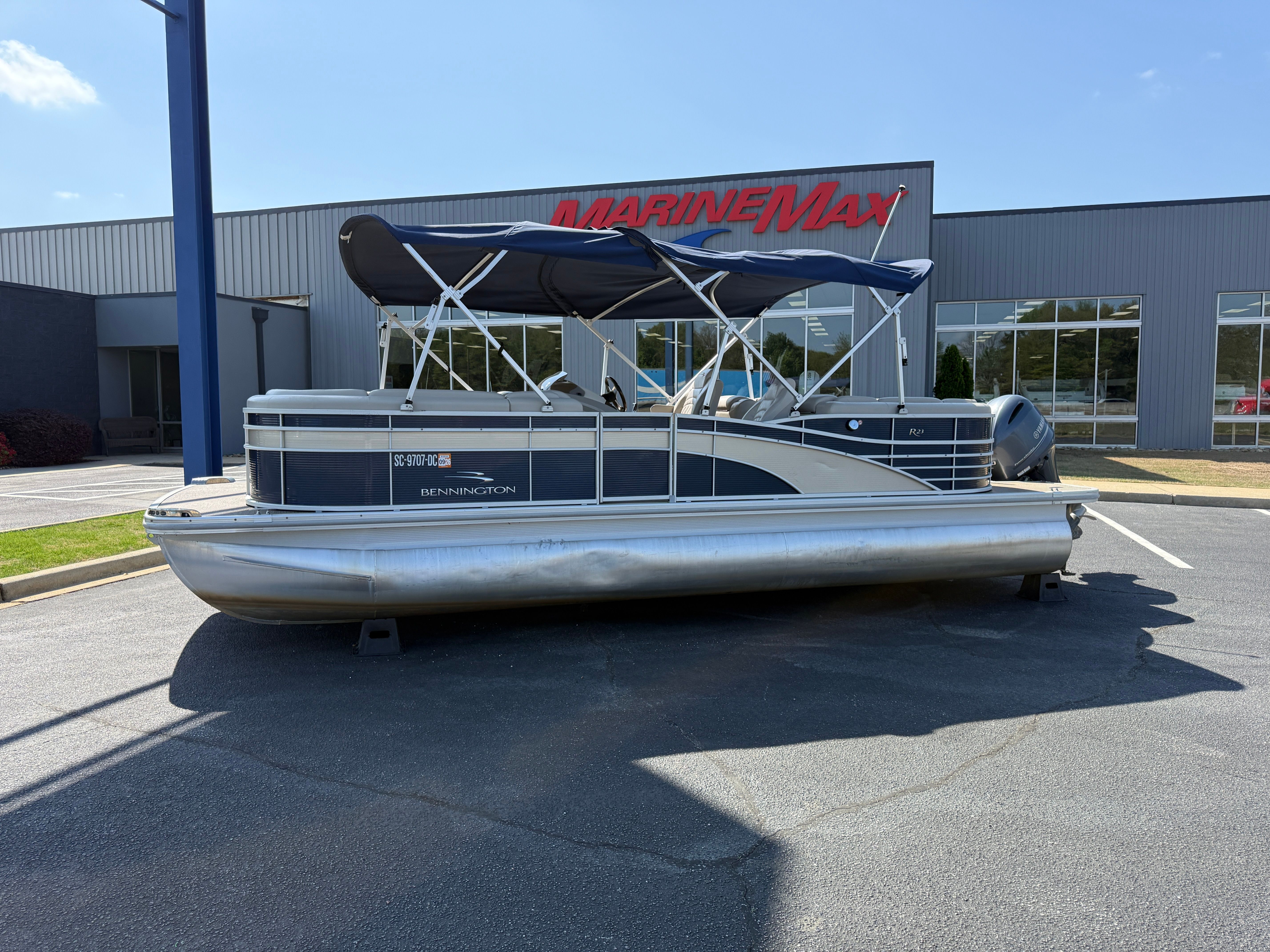 2016 Bennington 2350 RSR