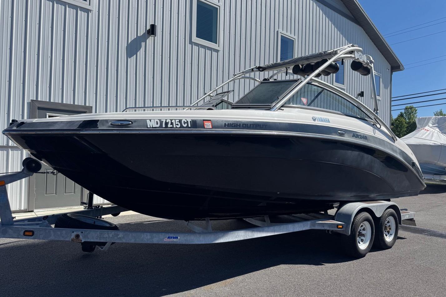 2011 Yamaha Boats AR240 HO