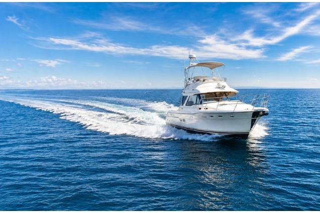 2022 Cutwater C-32 CB