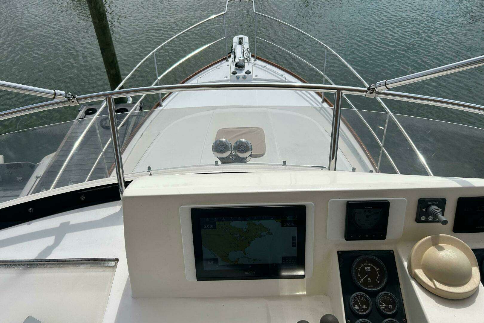 2004 Sabre 36 Flybridge - Image 10