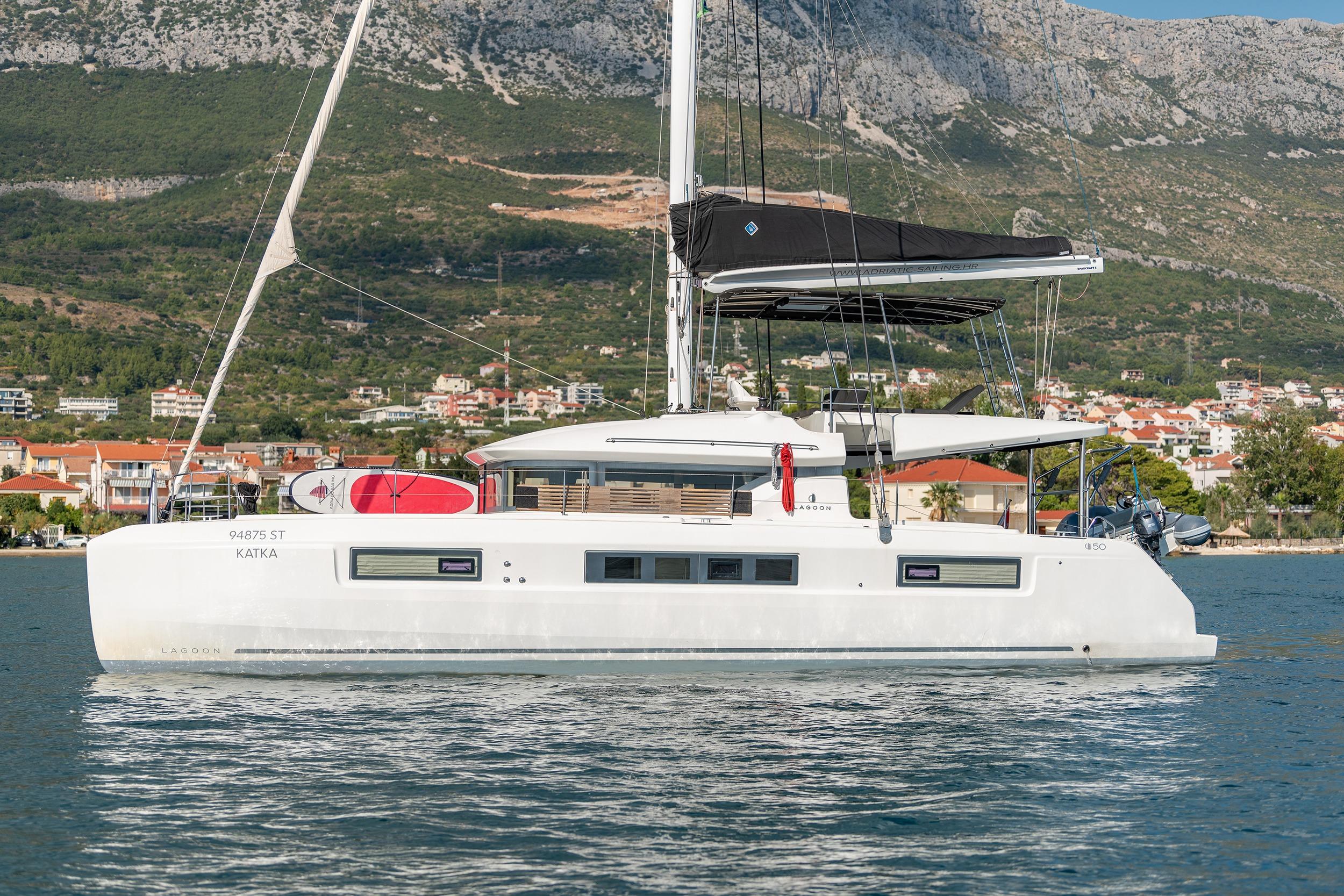 2019 Lagoon 50