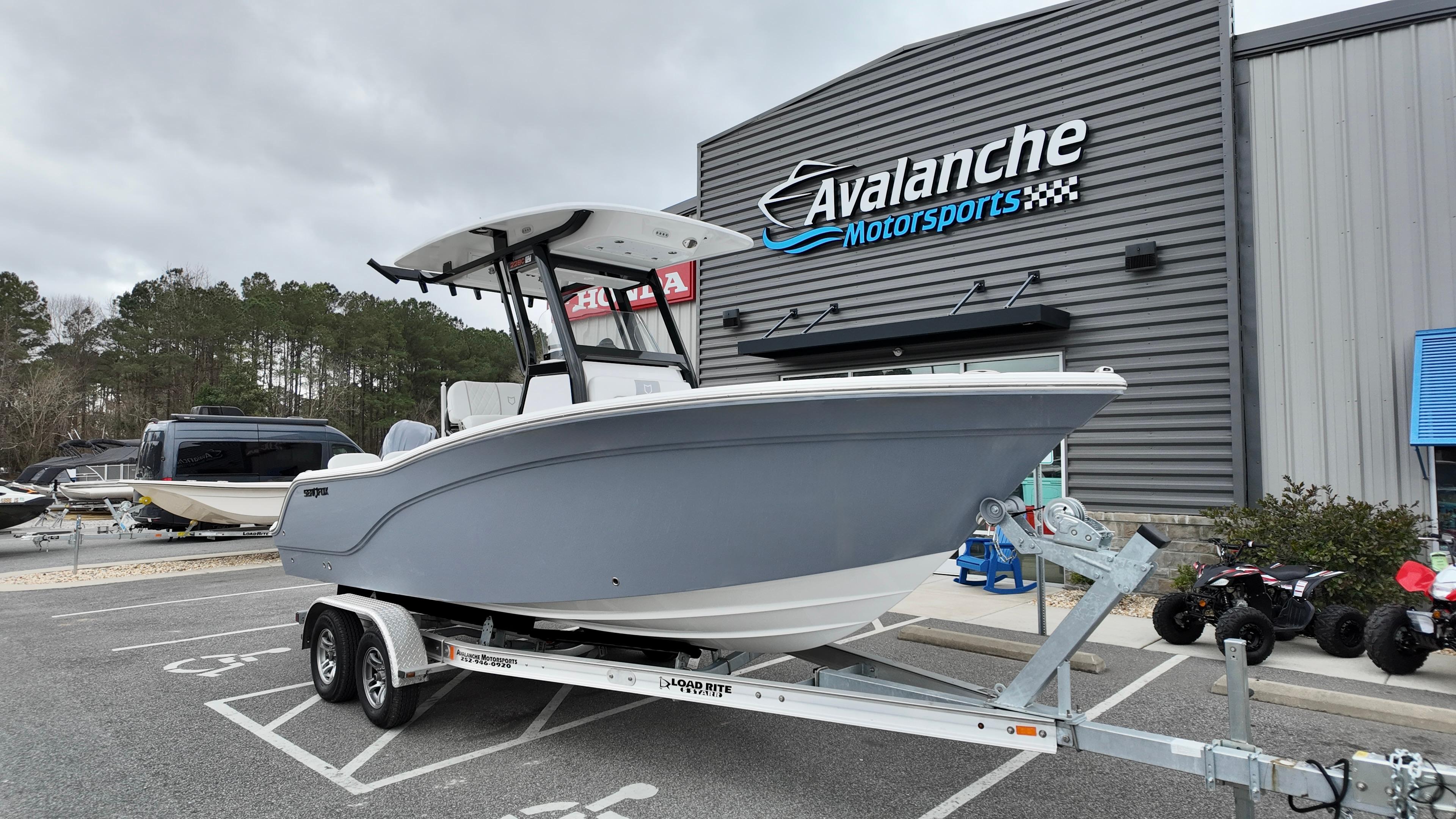 2026 Sea Fox 228 Commander