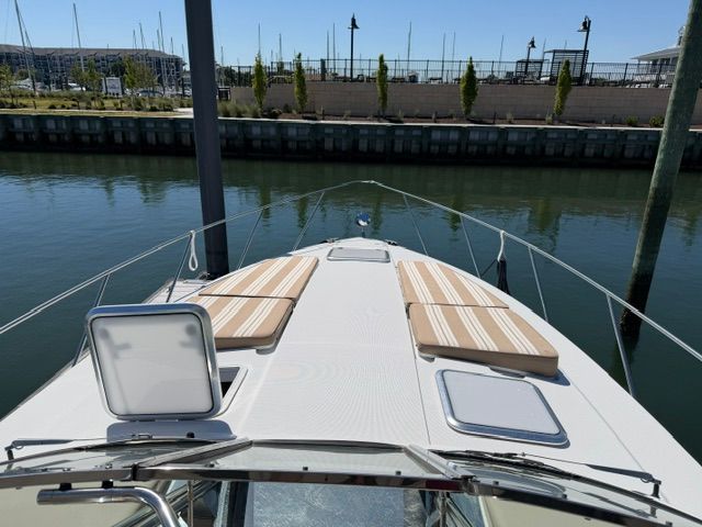 2008 Formula 37 Performance Cruiser - 4