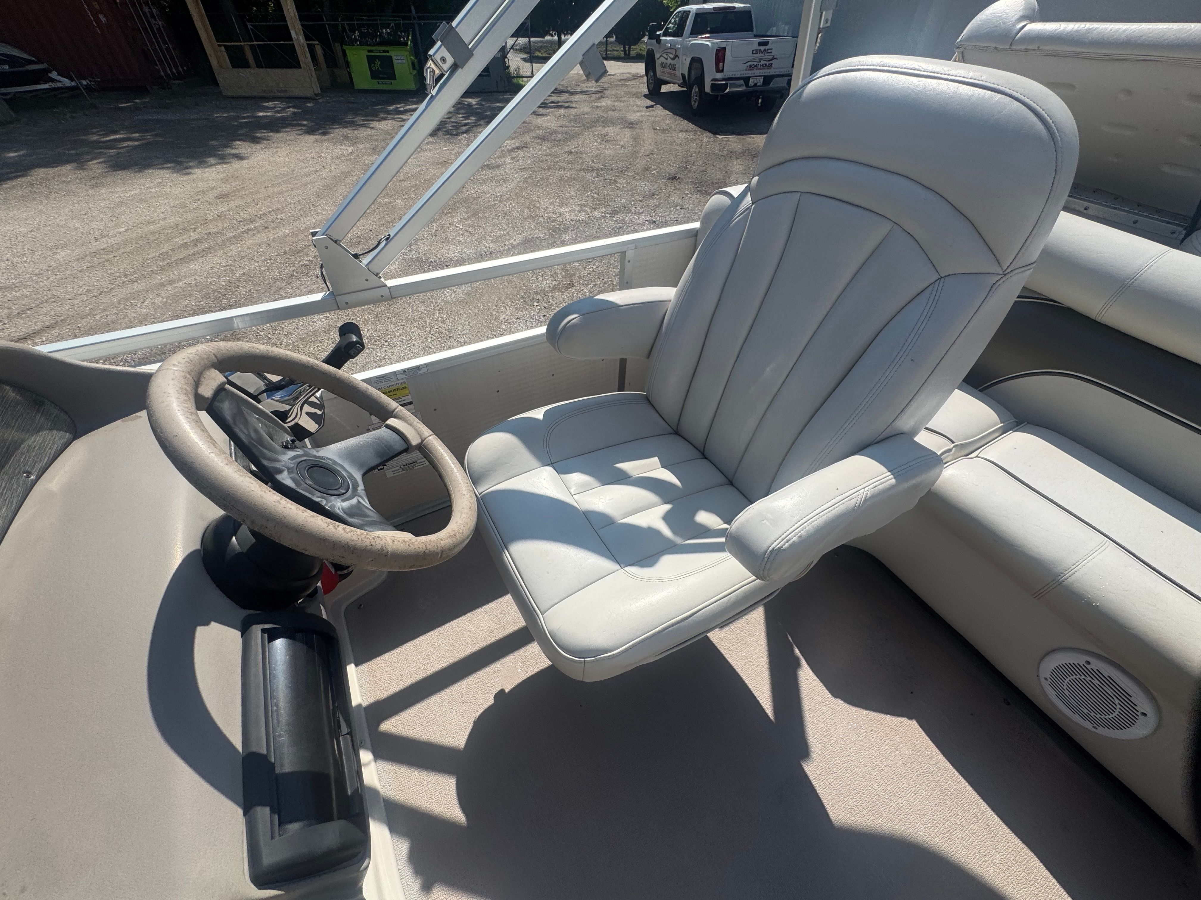 2008 Premier 250 Sunstation - 8