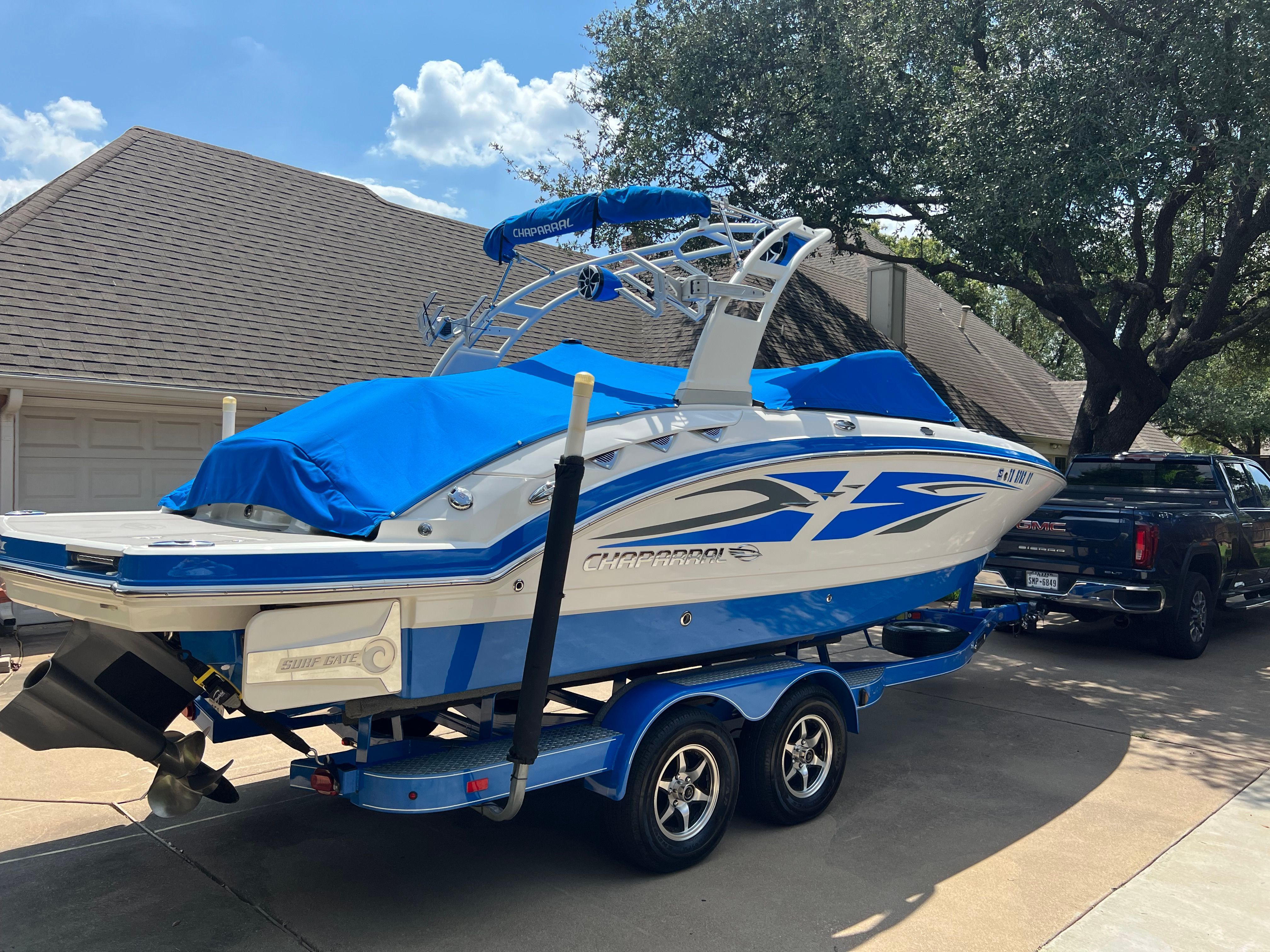 2017 Chaparral 244 Sunesta Surf - 3