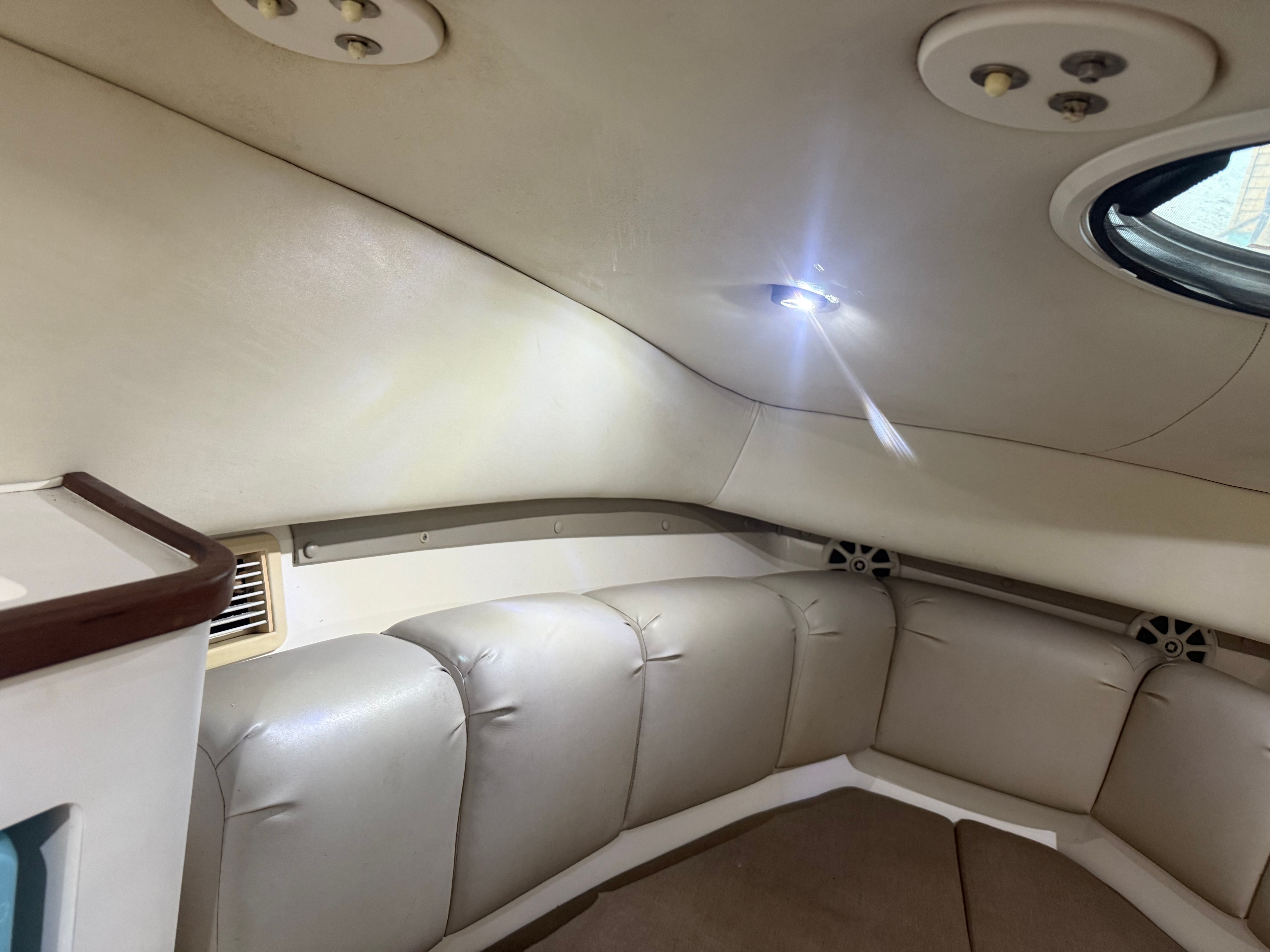 2003 Century 2900 Walk-Around - 15