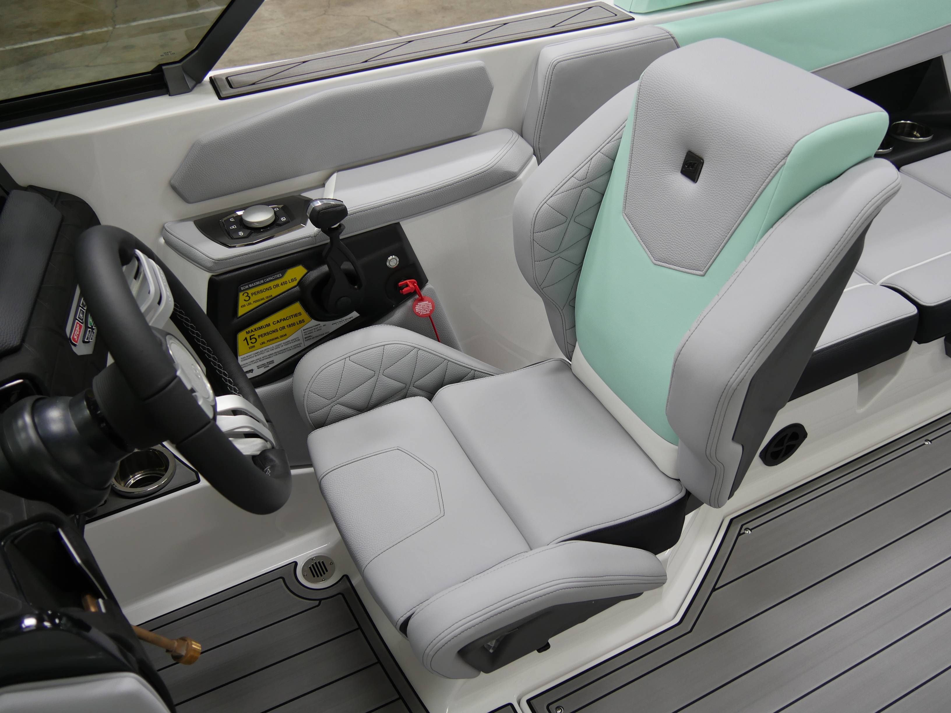 2025 Nautique Super Air Nautique GS22 - 14