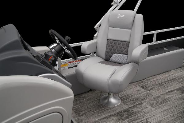 2025 Ranger Reata 223FC - 31