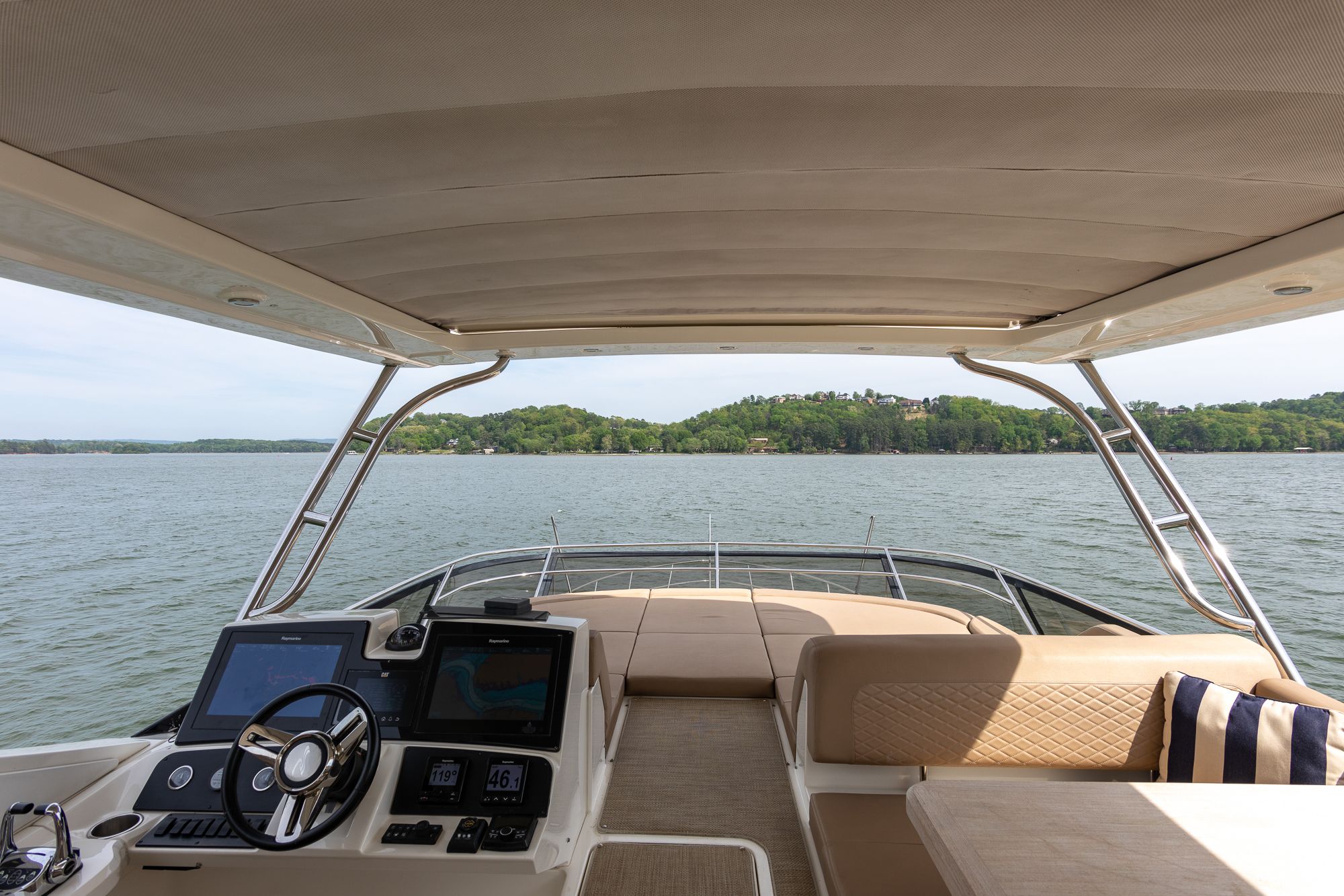 2018 Sea Ray L 650 FLY - 33