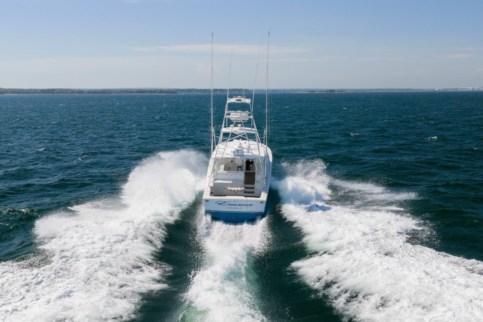 2002 Cabo 45 Express - Image 9