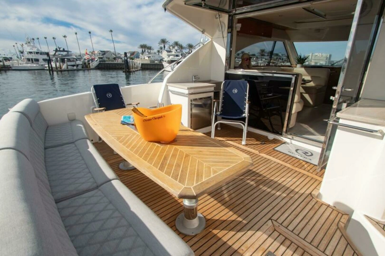 2012 Riviera 50 Sport Yacht - Image 19