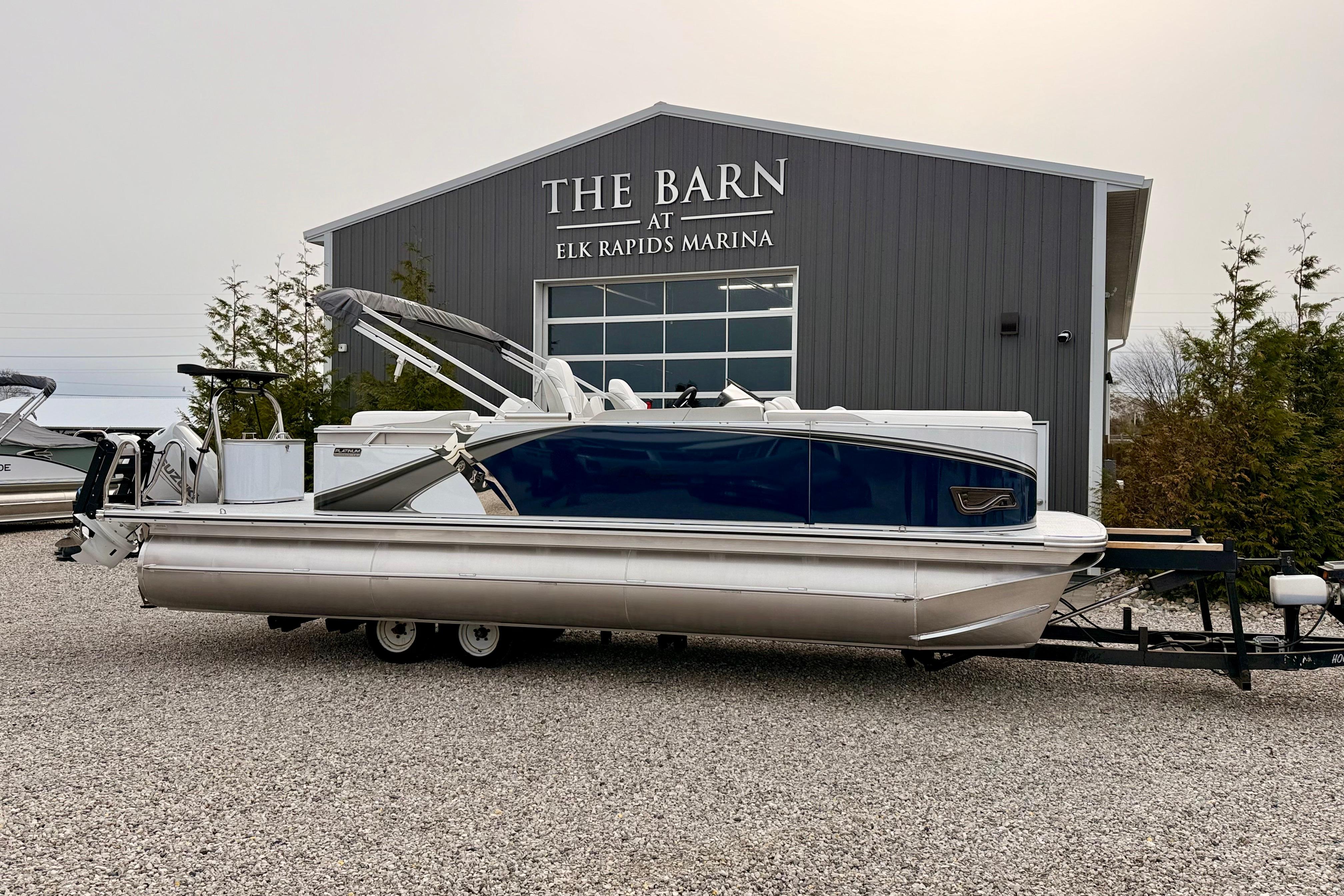 2026 Tahoe Pontoon LTZ Quad Lounger