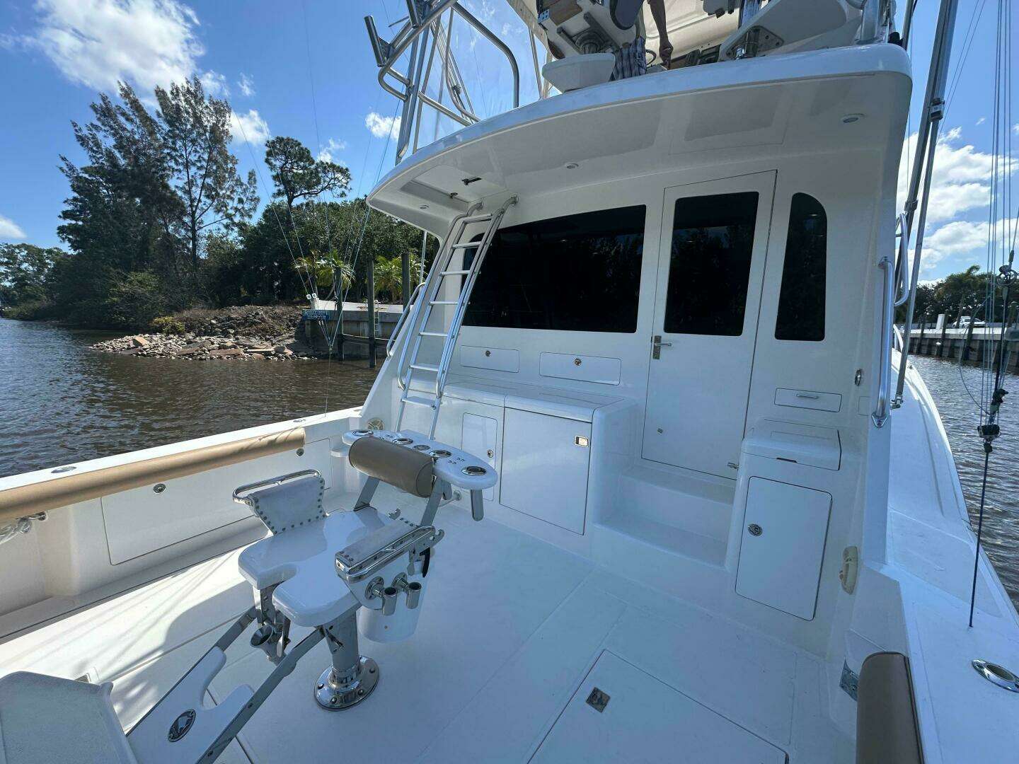 2004 Cabo 48 Flybridge - Image 54