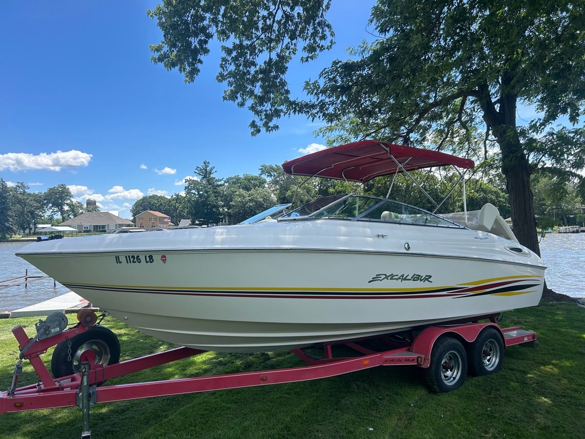 2000 Wellcraft 23 Excalibur