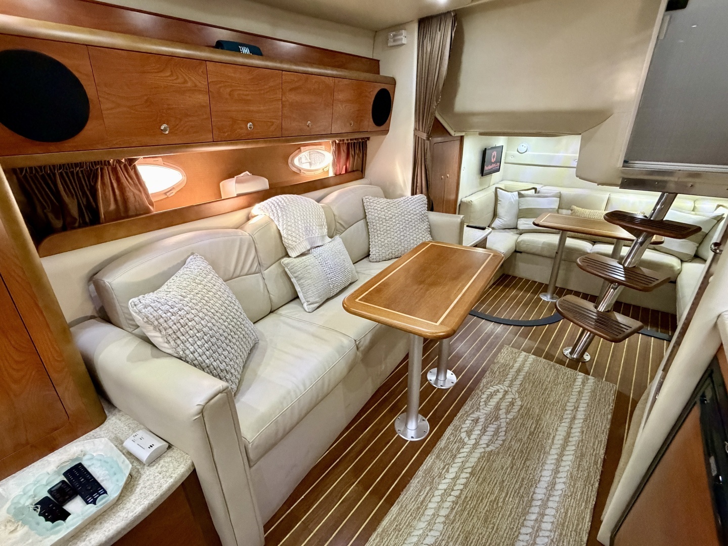 2007 Rinker 350 Express Cruiser - Image 54
