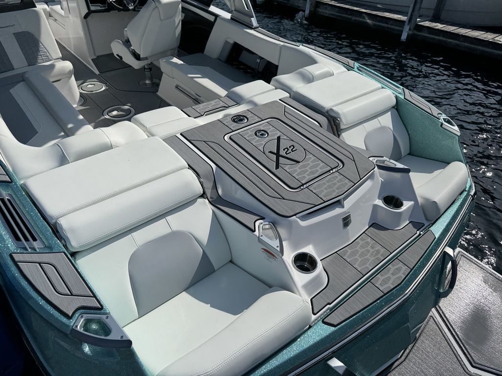2024 MasterCraft X22 - 4