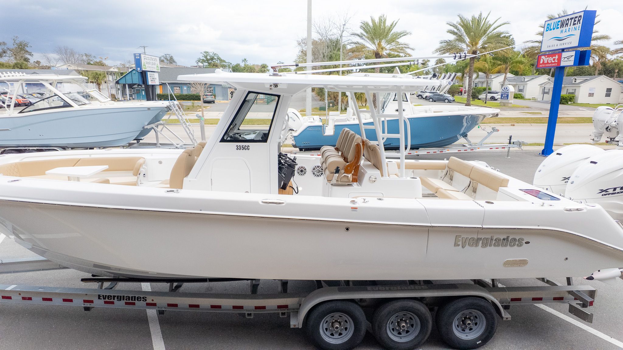2026 Everglades 335 Center Console - 5