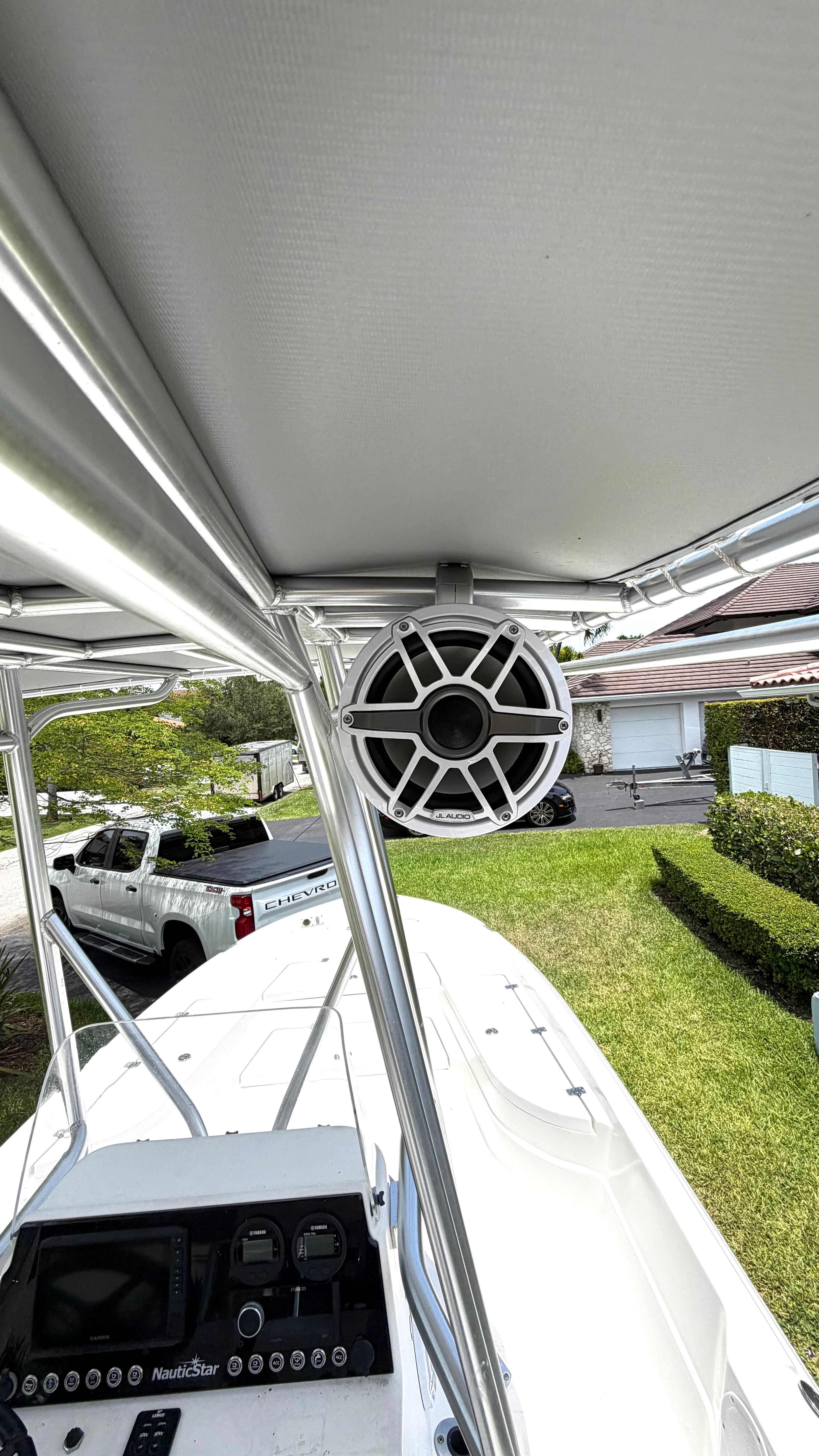 2007 NauticStar 2200 - 30