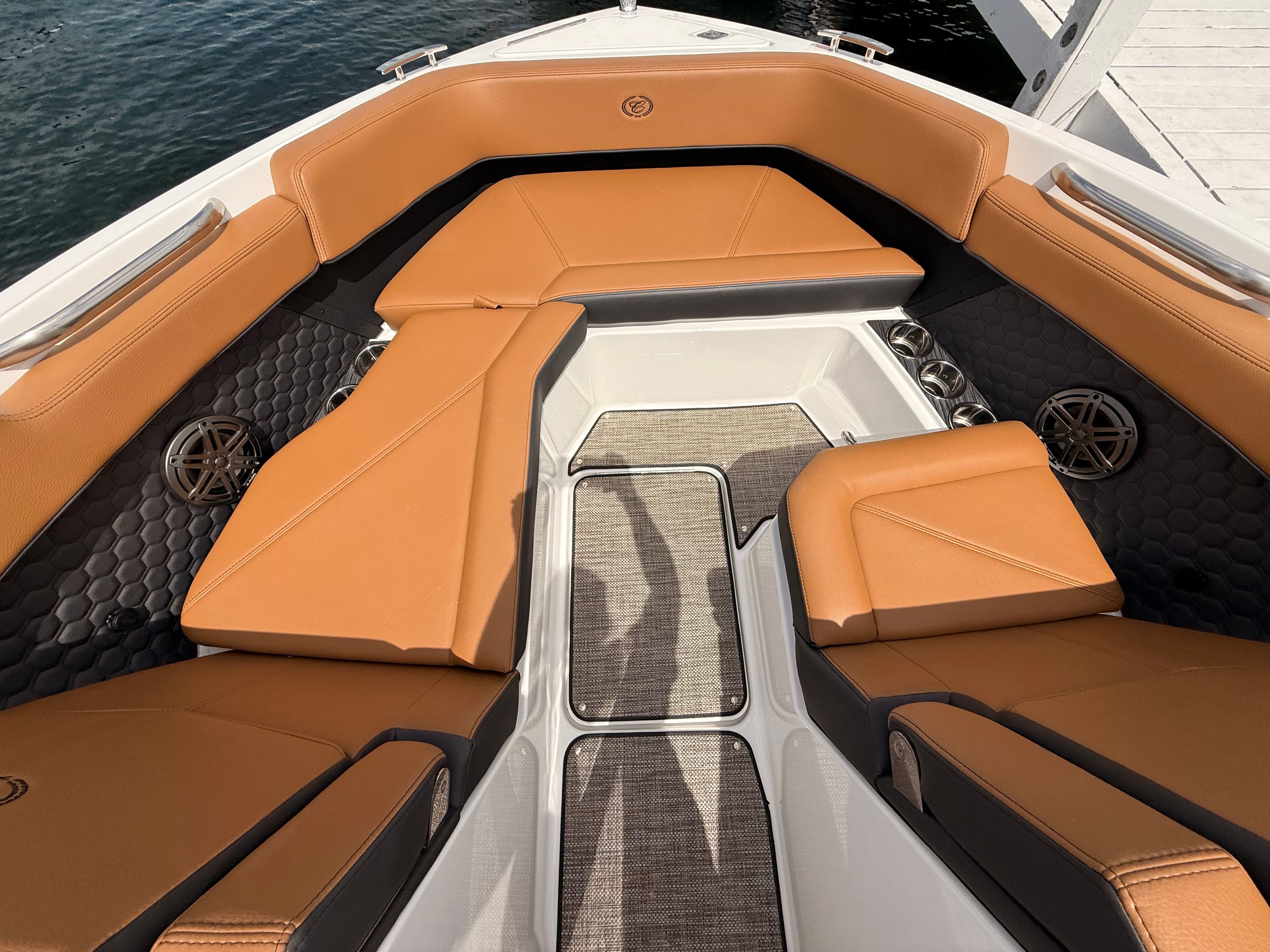 2026 Cobalt R6 Surf - 14