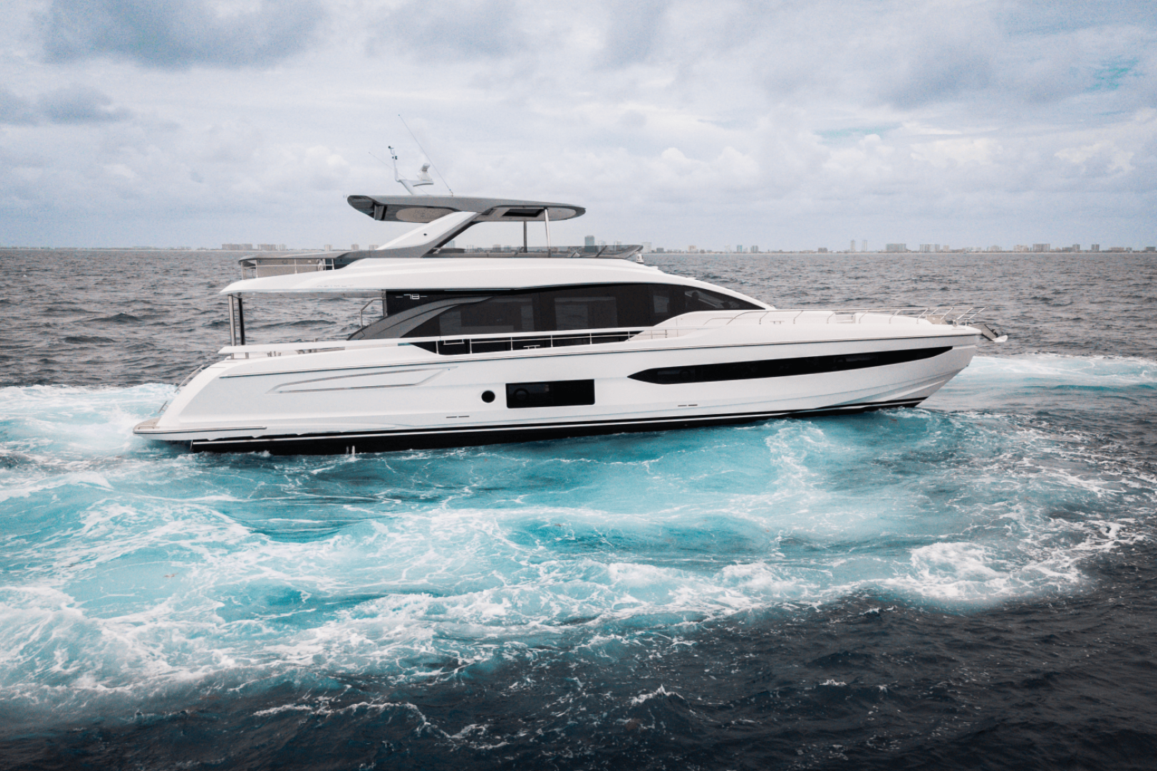 2026 Azimut Fly 78 - Image 92