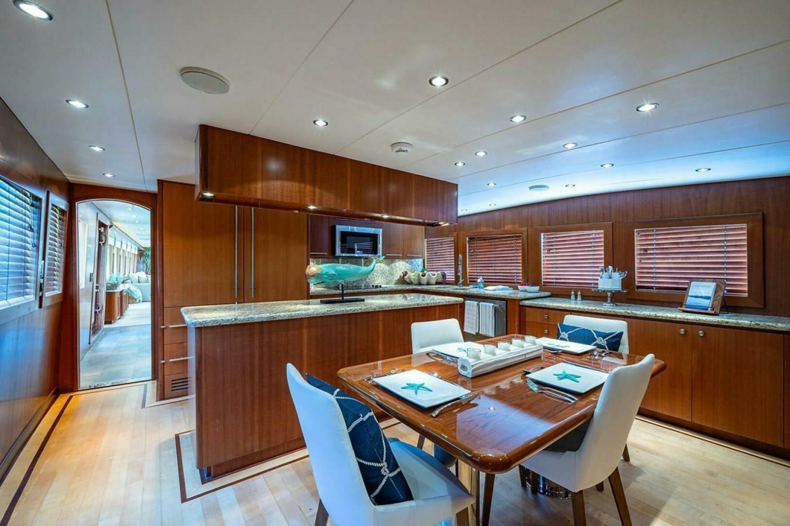 2003 Hatteras 100 Raised Pilothouse - Image 7
