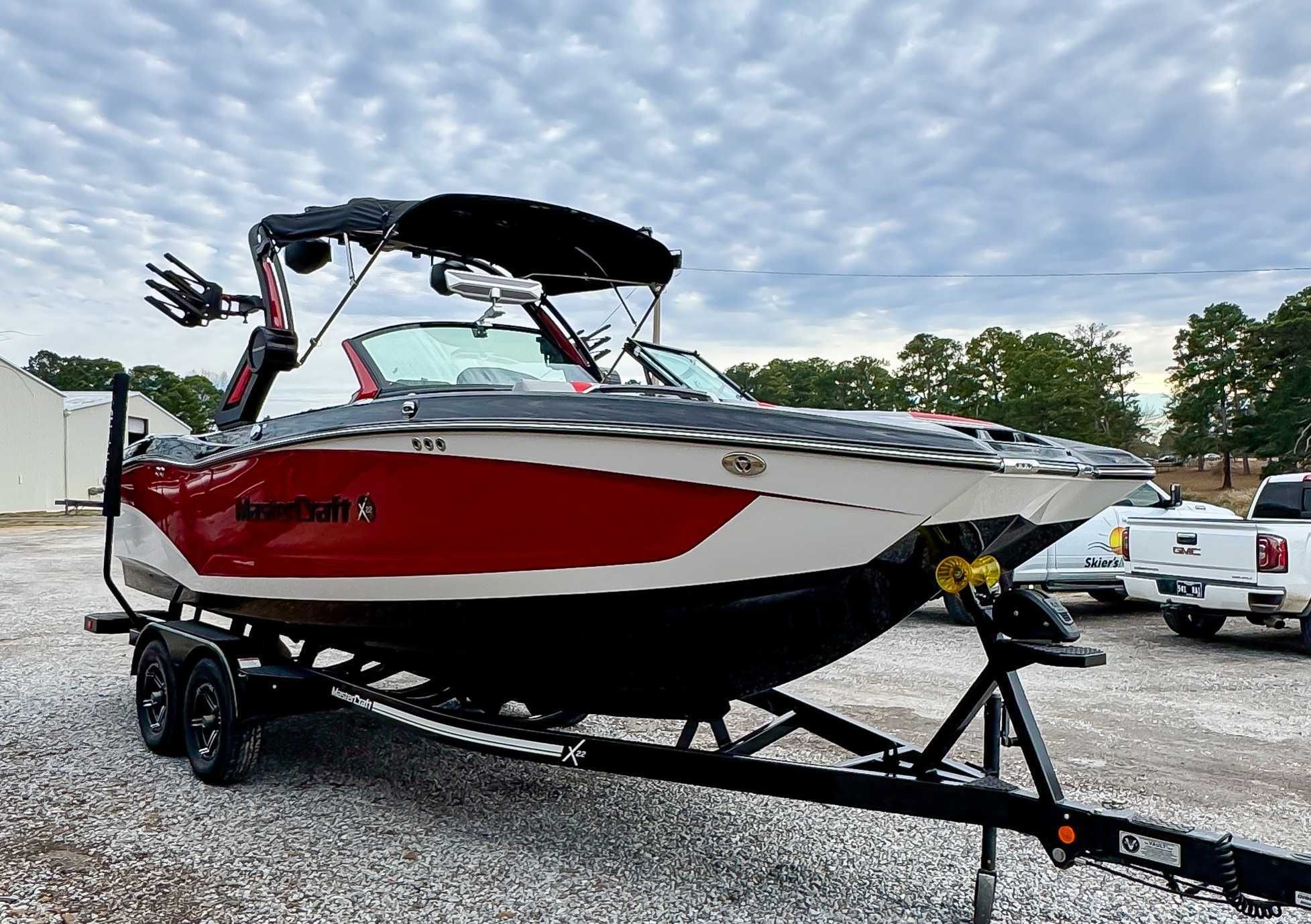 2022 MasterCraft X22 - 3