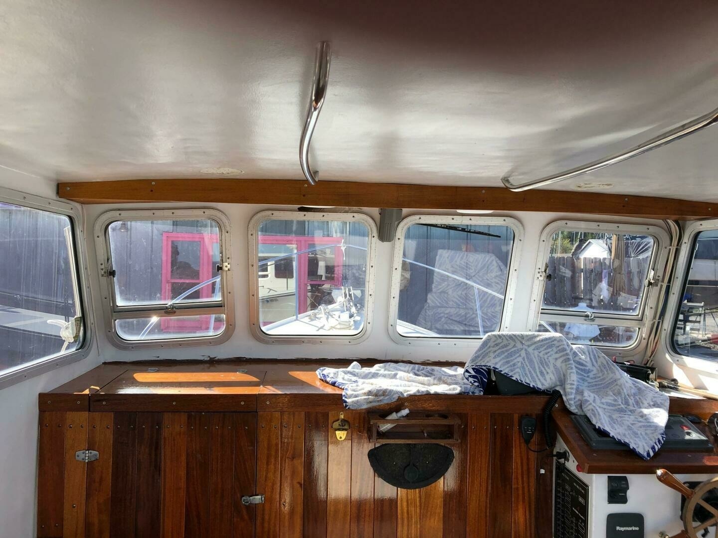 2000 Seaworthy Downeast 28 - Image 12