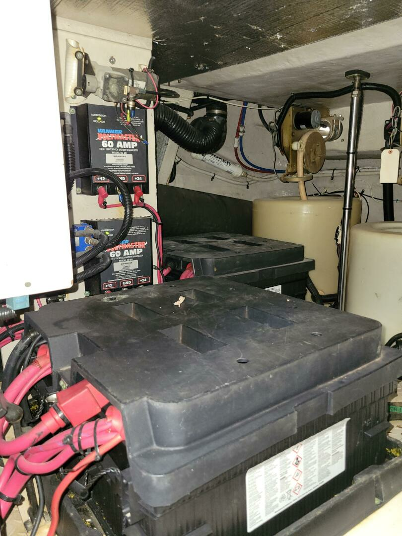 2000 Sea Ray 540 Sundancer - Image 103