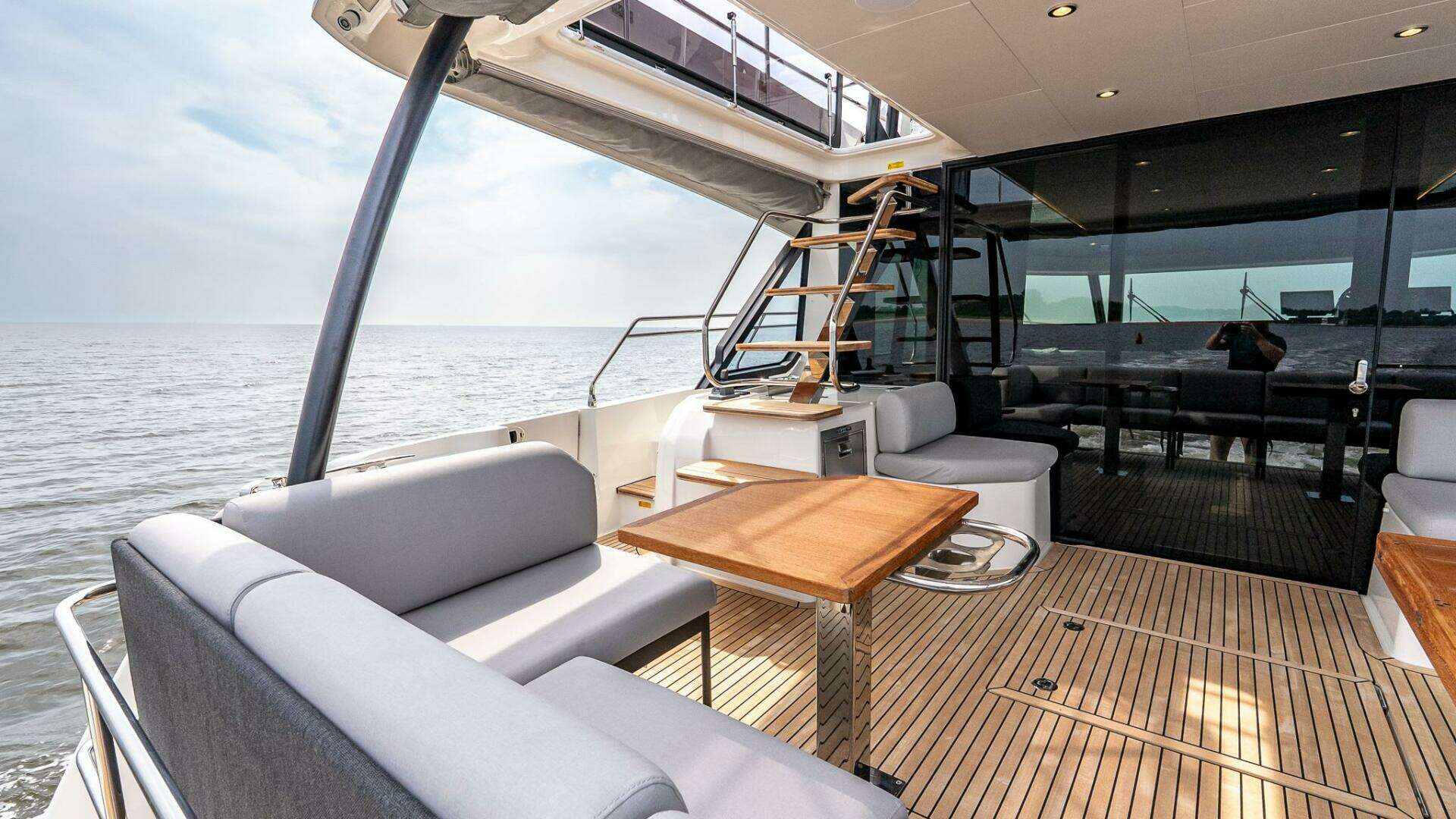 2027 Prestige M48 - Image 13