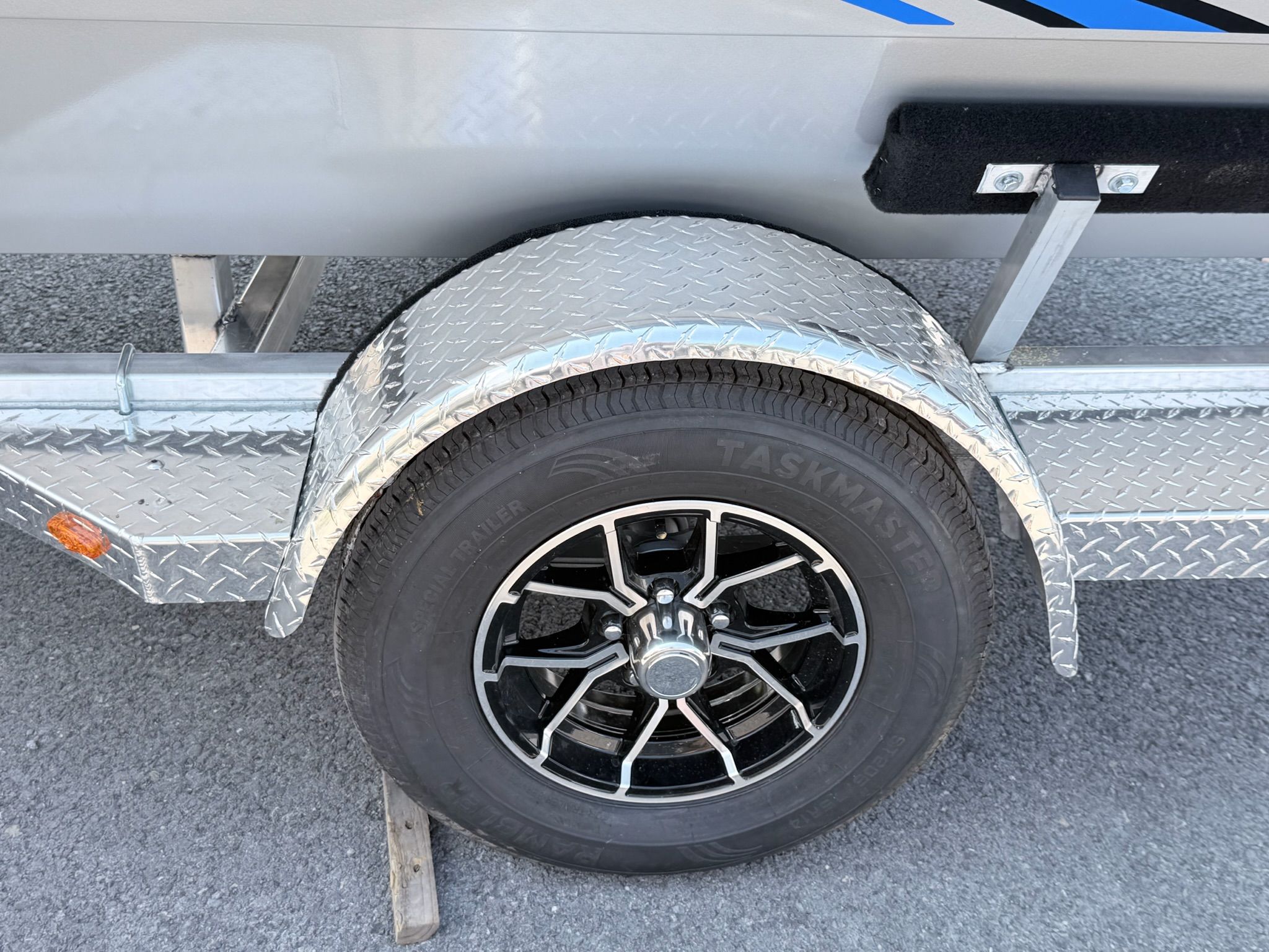 2026 G3 Gator Tough 20CCJ DLX - 31
