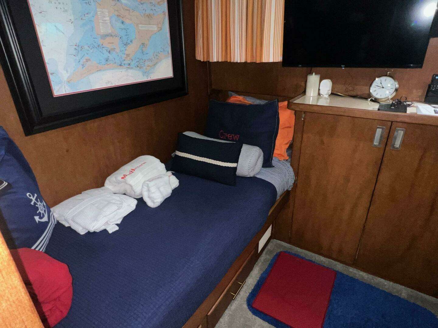 1988 Hatteras Motor Yacht - Image 68