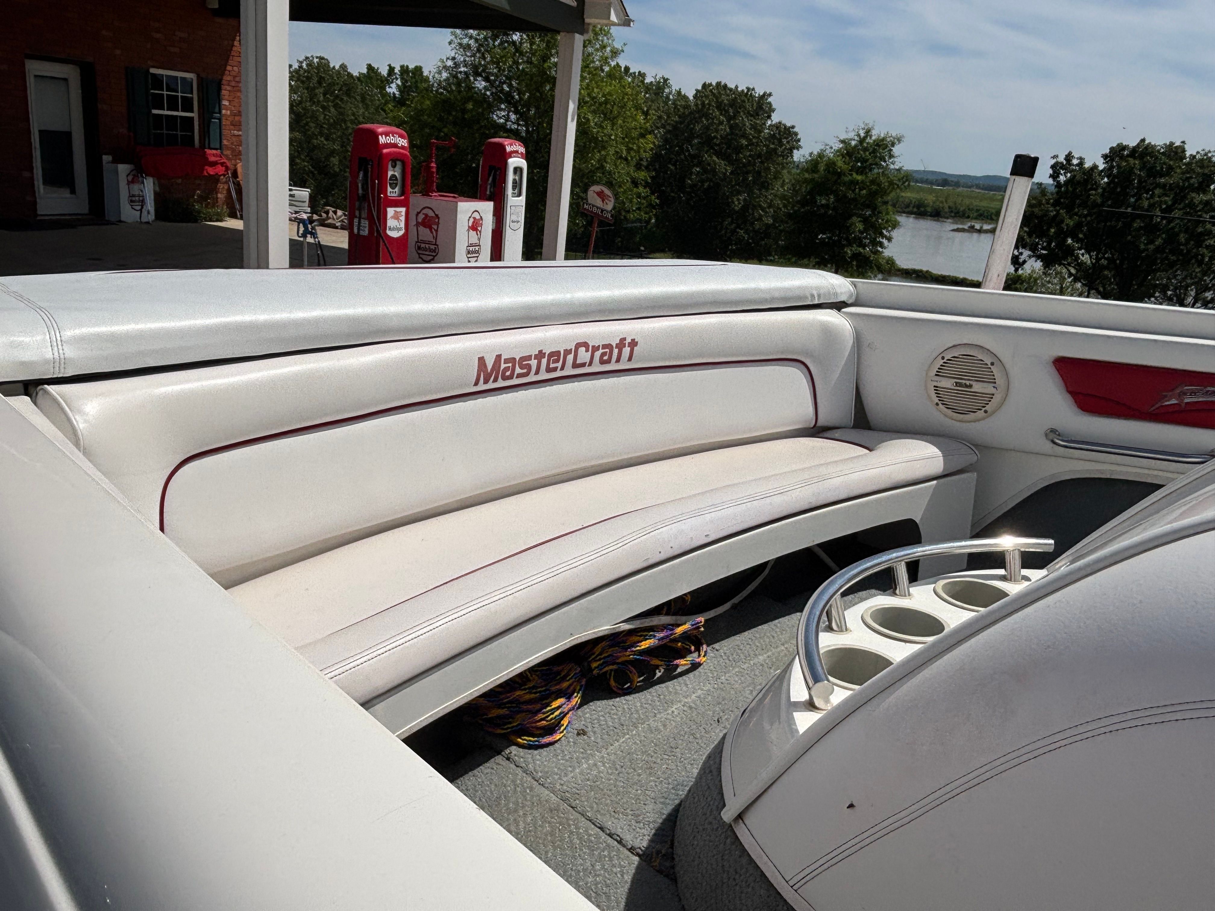 1999 MasterCraft ProStar - 2