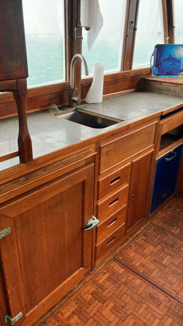 1989 Grand Banks 36 - Image 36