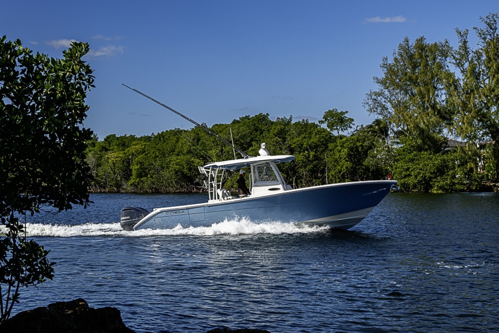2021 Cobia 320 CC - Image 46