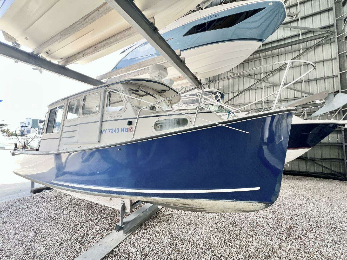 2001 Rosborough RF-246 Sedan Cruiser - Image 3