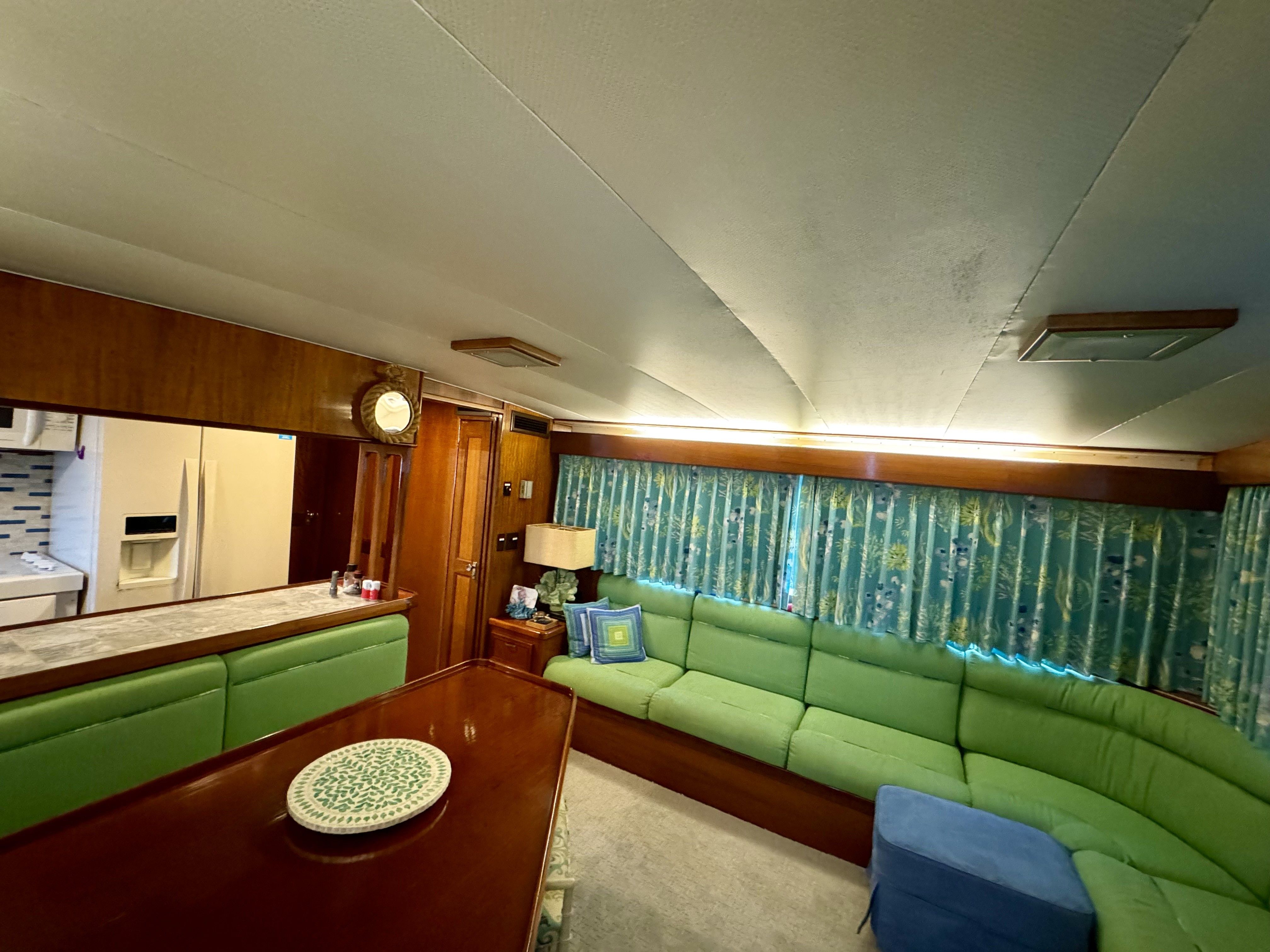 1975 Hatteras 58 Long Range Cruiser - 18