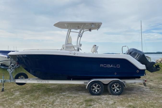 2017 Robalo R222 Center Console boat on trailer, featuring sleek design and powerful outboard motor.