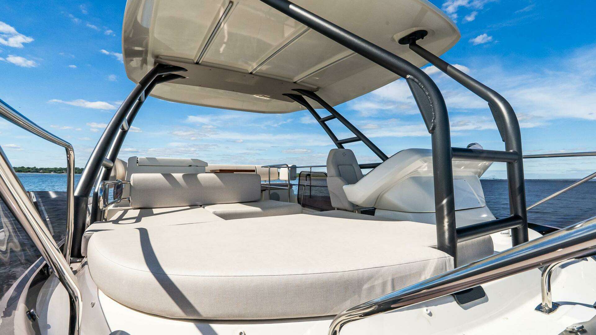 2025 Prestige F4.9 - Image 23