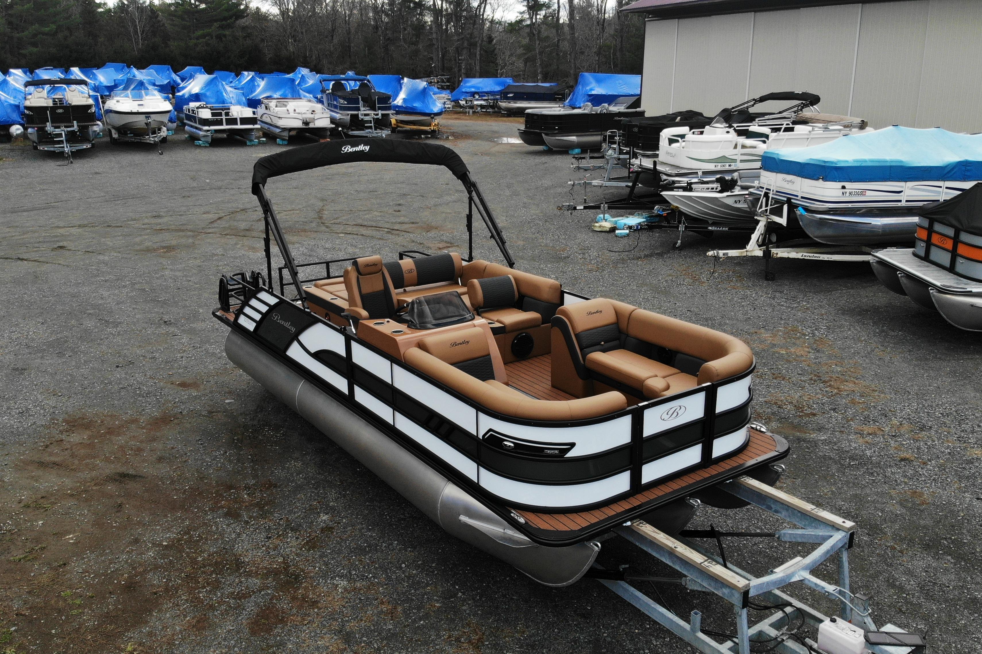 2027 Bentley Pontoons Elite 223 Swingback Bench