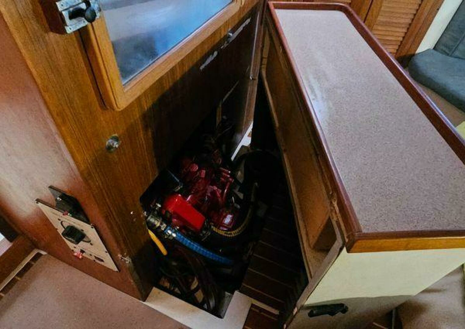1995 Catalina 400 - Image 36