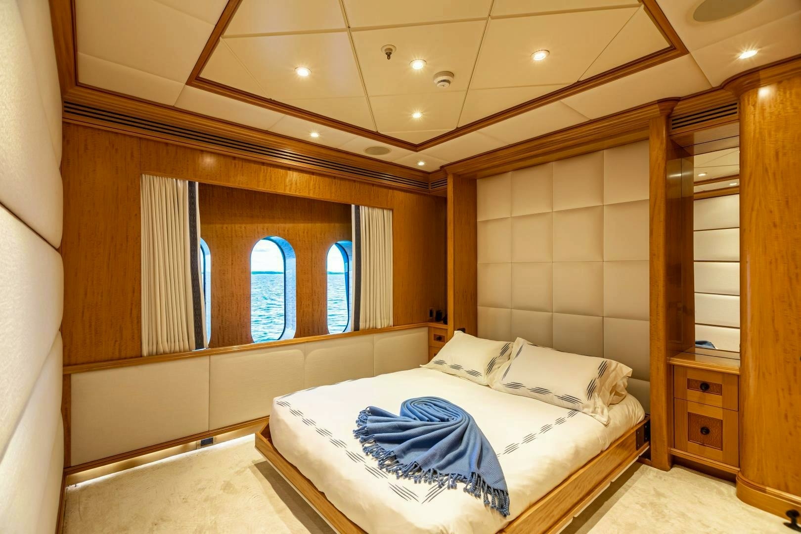 2009 Trinity Yachts Custom - Image 7