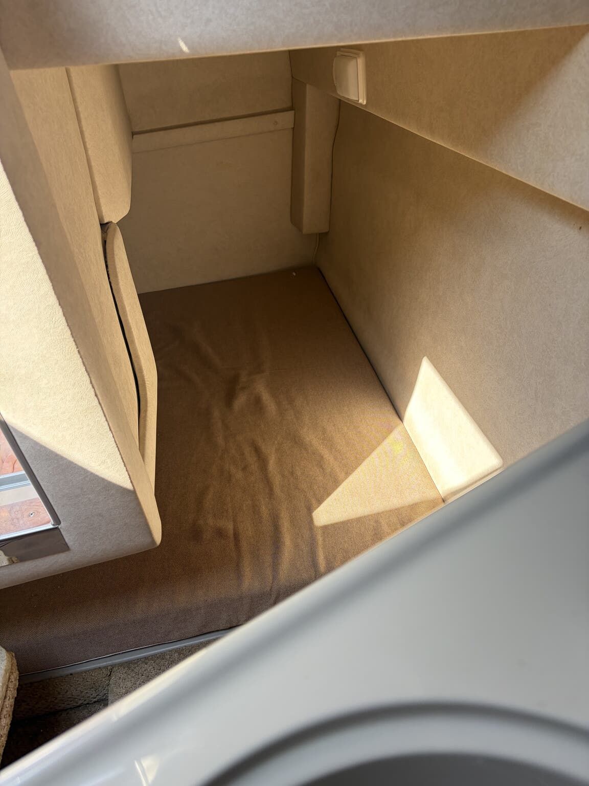 2012 Sea Ray 240 Sundancer - 8
