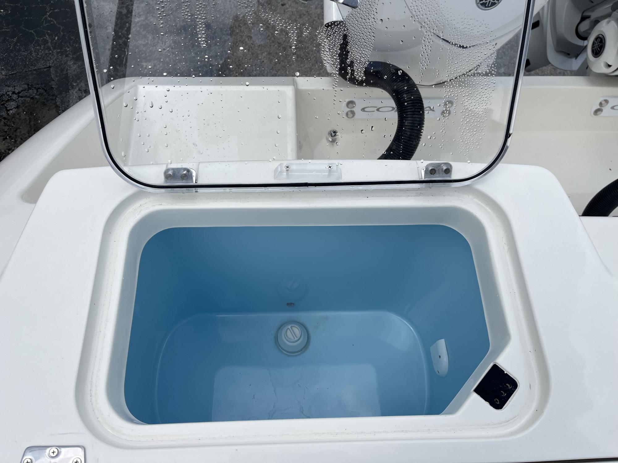 2025 Cobia 320 Center Console - 29