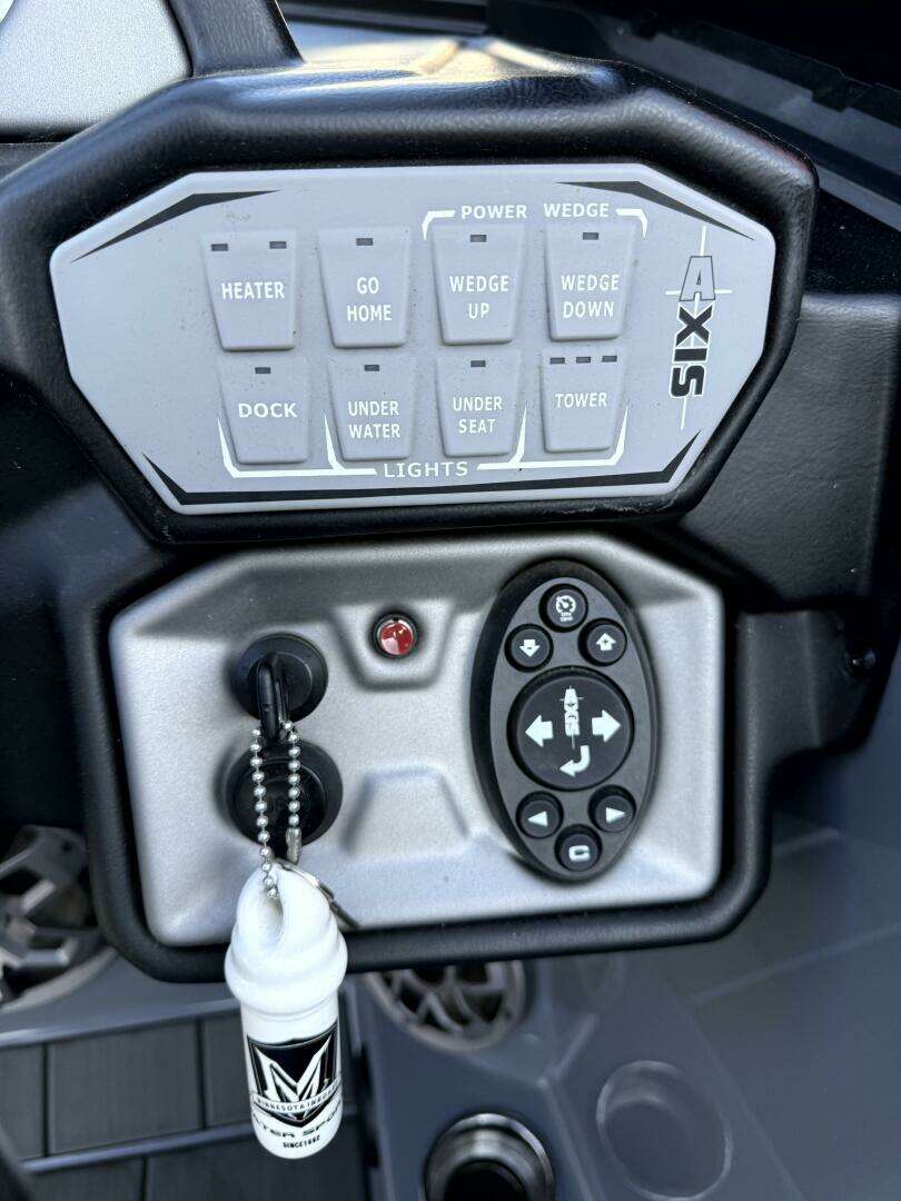 2020 Axis T23 - Image 6